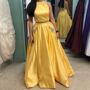 Sherri Hill Prom Dress